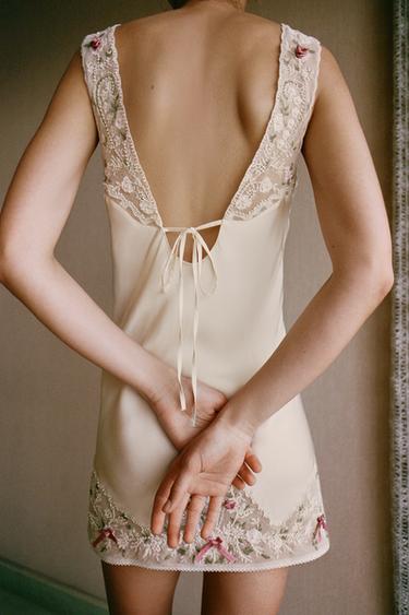 VESTIDO COMBINADO TUL BORDADOS ABALORIOS - Crudo de Zara