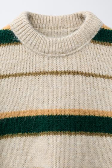 PULL EN MAILLE À RAYURES - Beige / Vert de Zara - Image 2