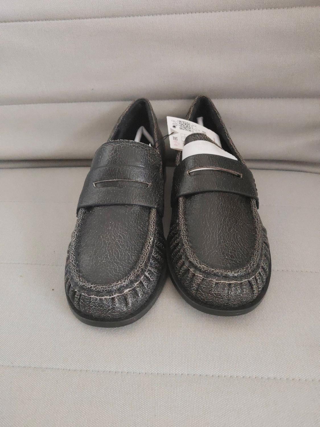 DISTRESSED LEATHER LOAFERS - Image 2