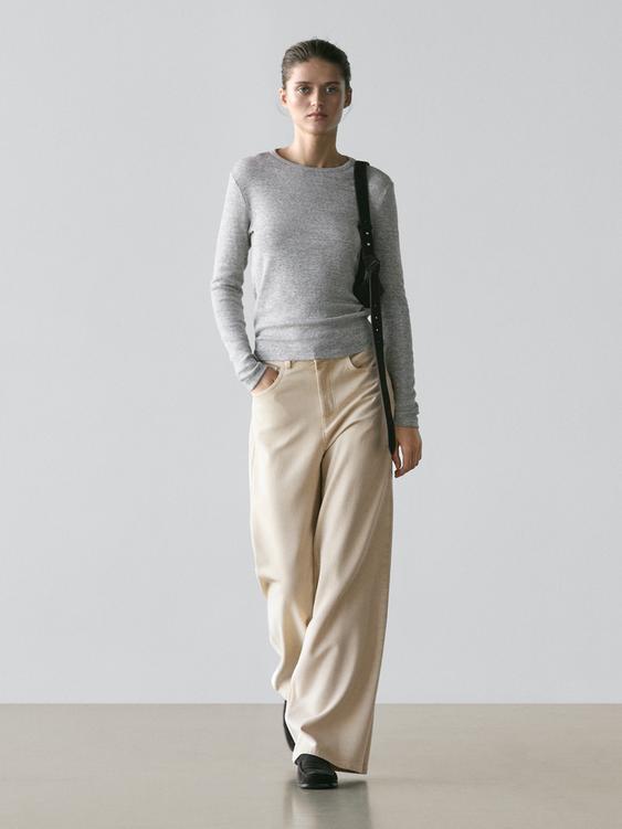 Low-rise wide-leg trousers
