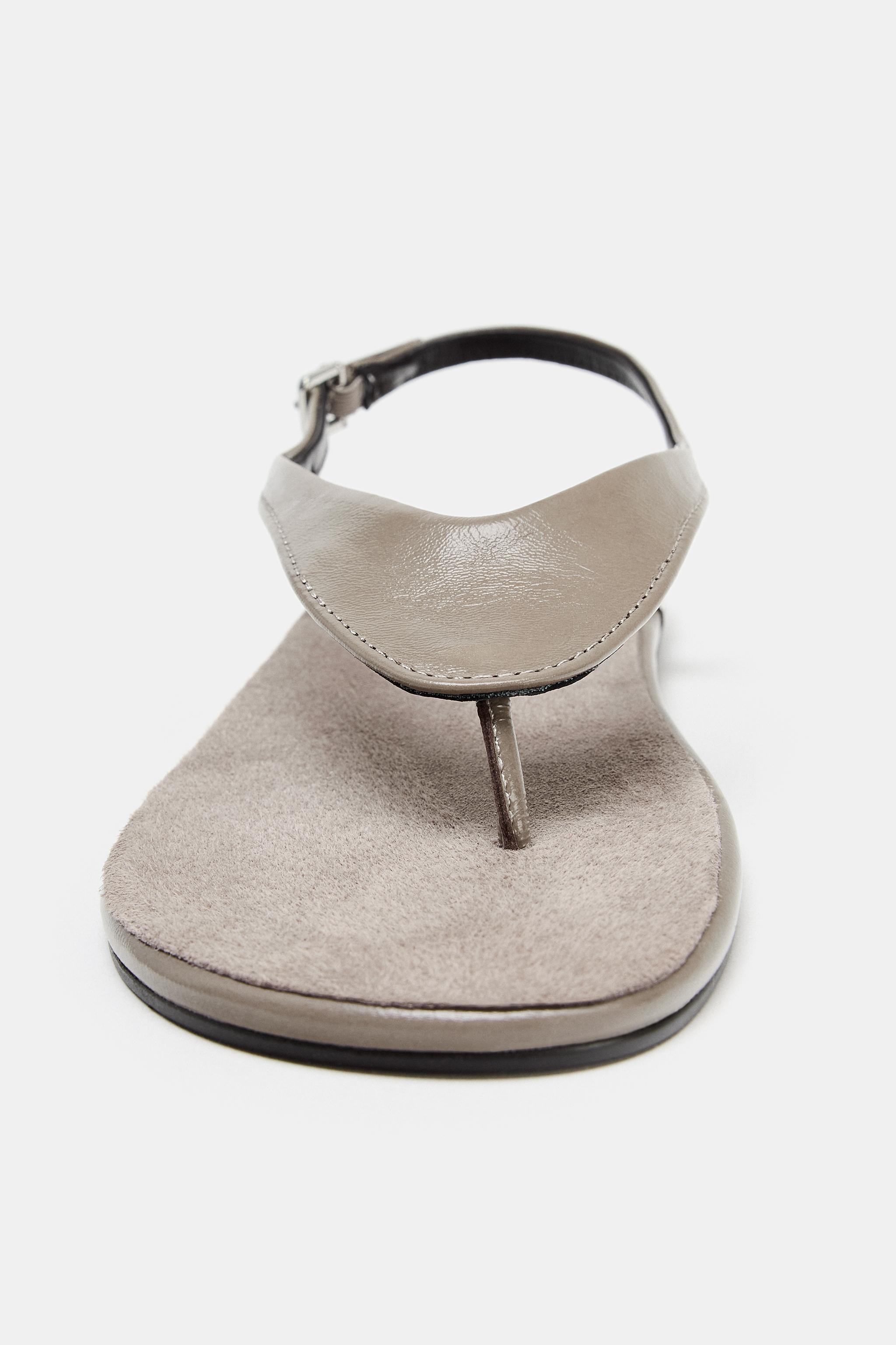LIMITED EDITION FLAT LEATHER SANDALS