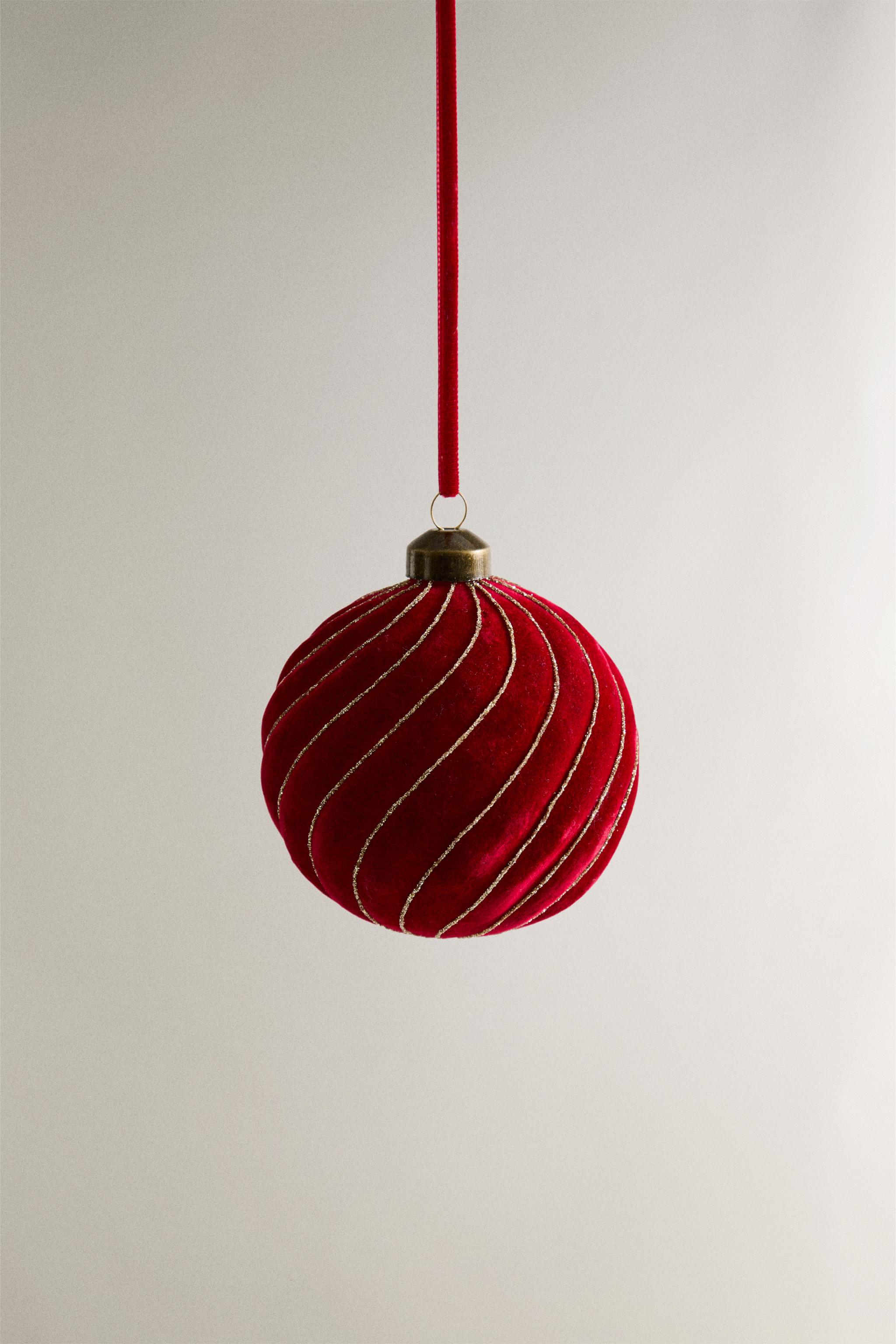 CHRISTMAS TREE SPIRAL BALL ORNAMENT