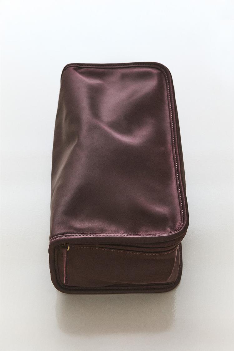 SATEEN OBJECT HOLDER MAKEUP BAG — Burgundy Red