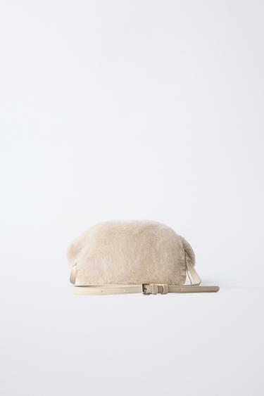 SAC BANDOULIÈRE LAPIN EN FAUSSE FOURRURE - Blanc écru de Zara - Image 4