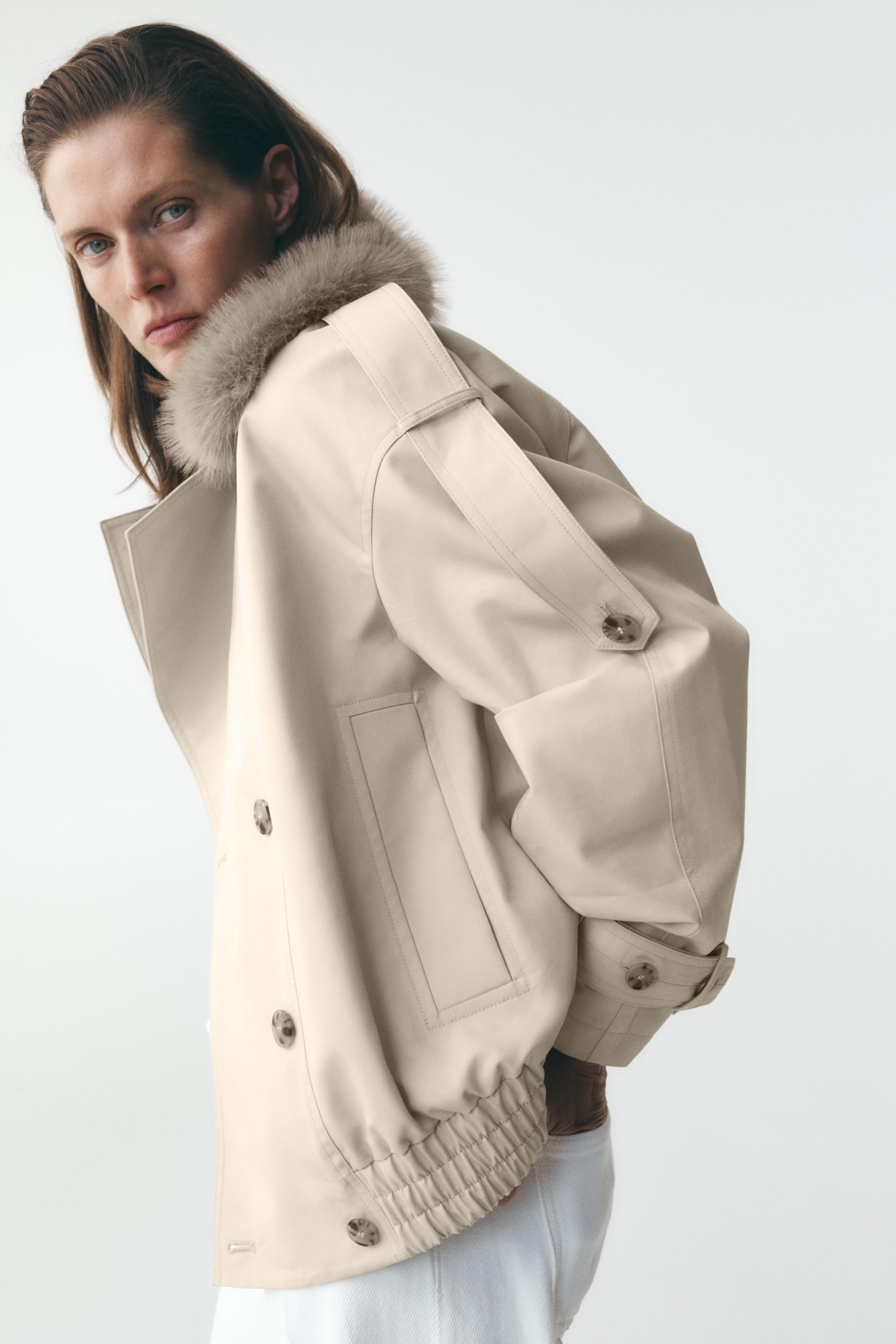 ジャケット・アウター theredthread fur embroidery trench short THEREDTHREAD / ザレッドスレッド】S fur embroidery trench short