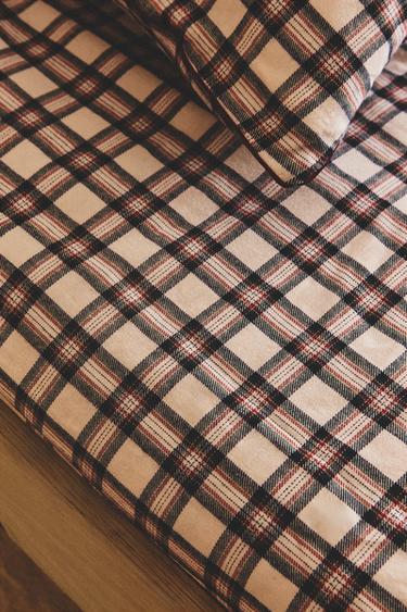 DRAP-HOUSSE ENFANT FLANELLE CARREAUX NOËL - Multicolore de Zara - Image 4