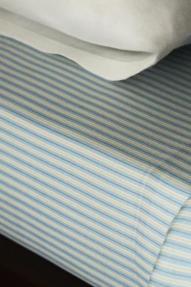 STRIPED FADED SATEEN FLAT SHEET (300 THREAD COUNT) - Blue by Zara - Image 4