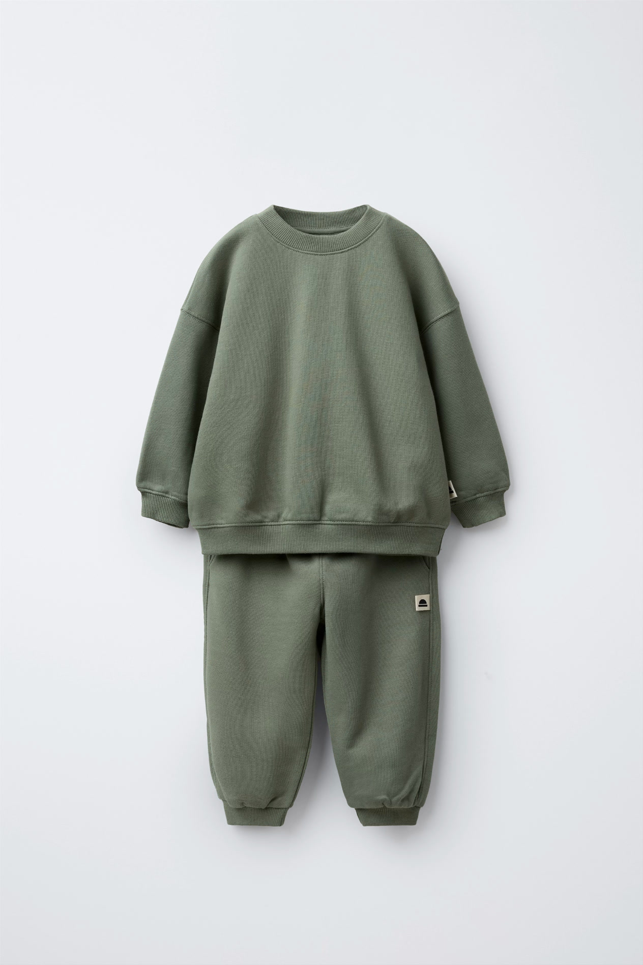 セットアップ すべてを見る | ZARA 日本