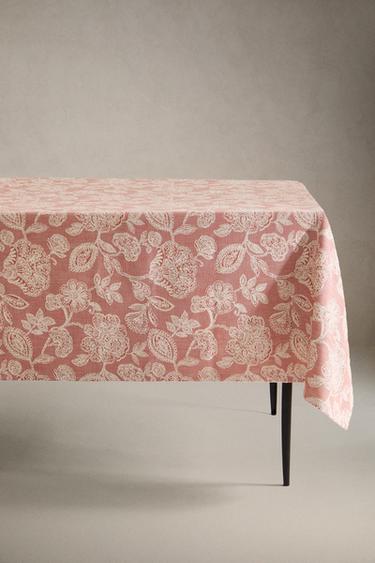 FLORAL COTTON AND LINEN JACQUARD TABLECLOTH - Pinks by Zara - Image 4