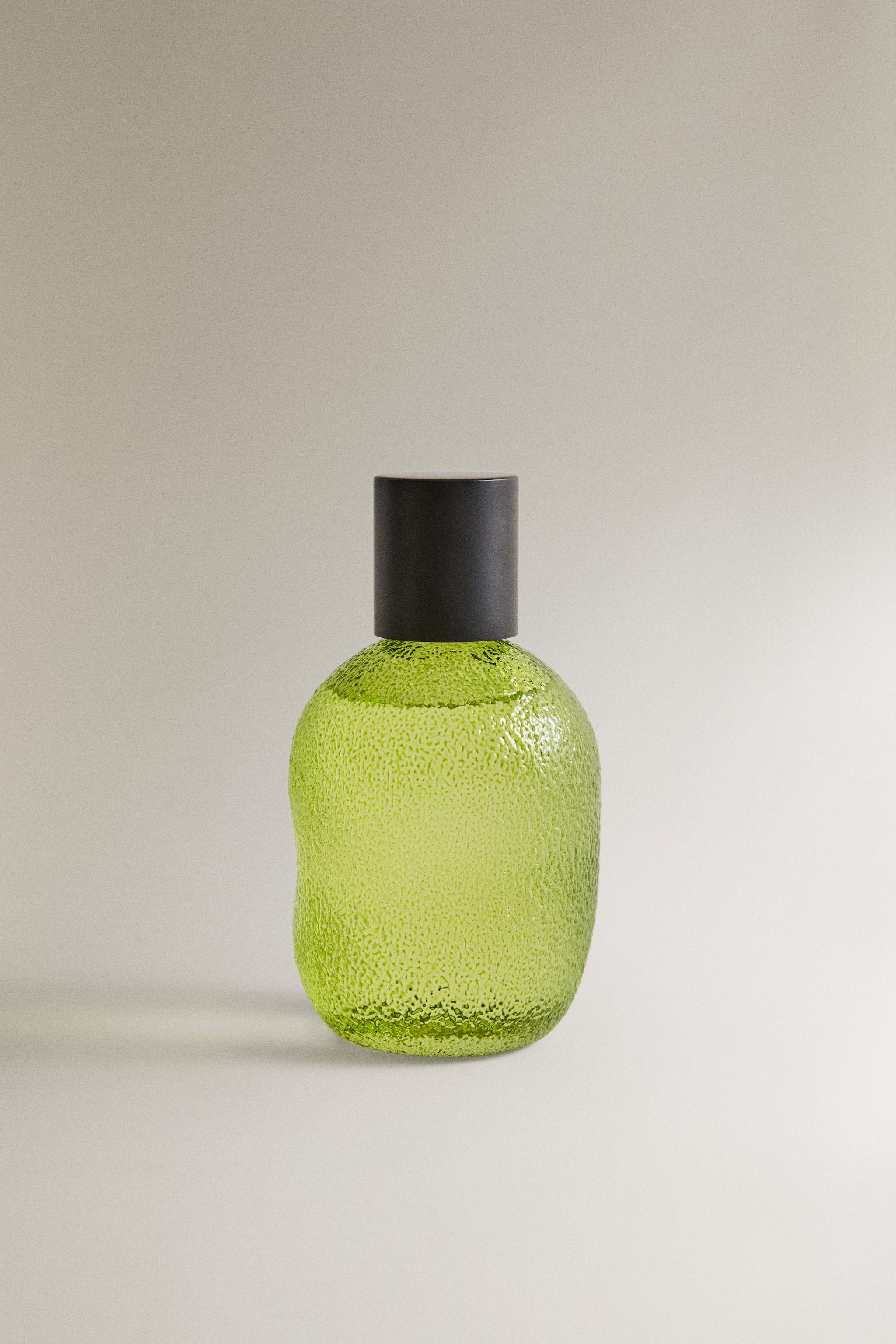 190 ML) BERGAMOT & SANDALWOOD FABRIC FRESHENER SPRAY - Ecru