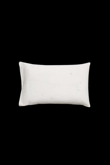 Imagen de producto - Blanco roto de Zara