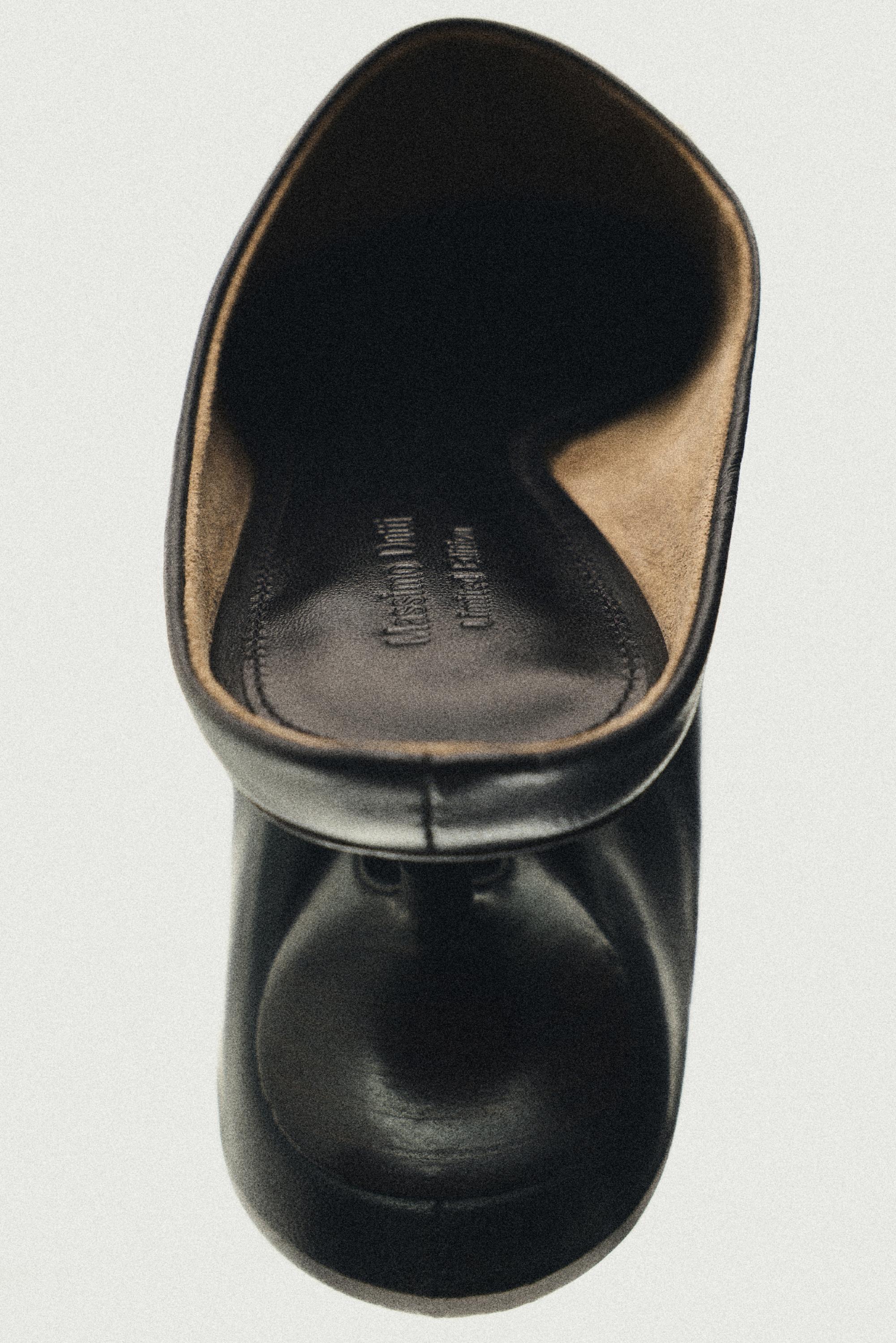 Low-heel leather mule - LIMITED EDITION