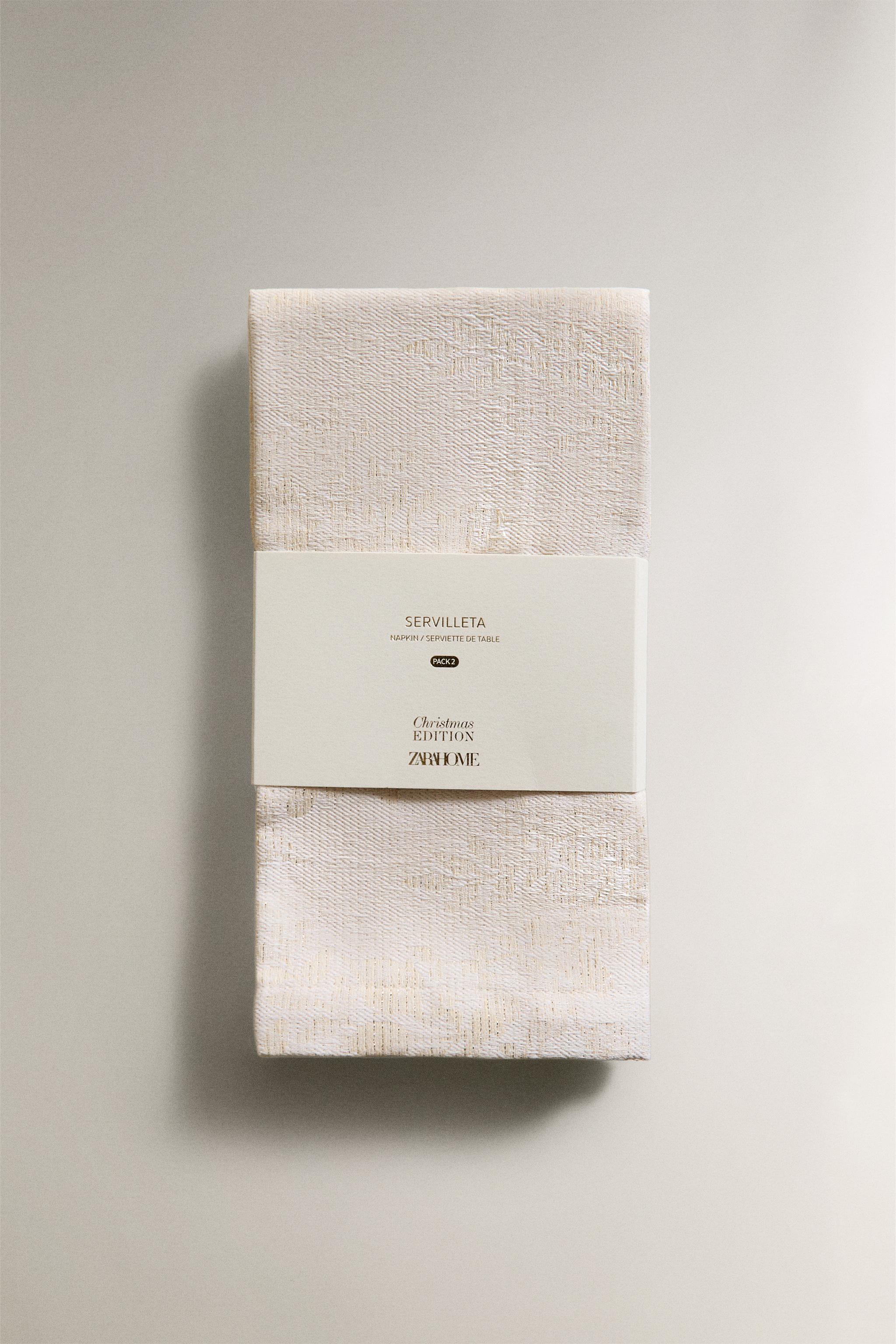 SET OF FRAMED FLORAL COTTON CHRISTMAS NAPKINS (SET OF 2)