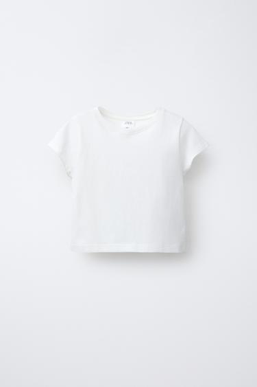 CAMISETA BÁSICA CROPPED - Crudo de Zara