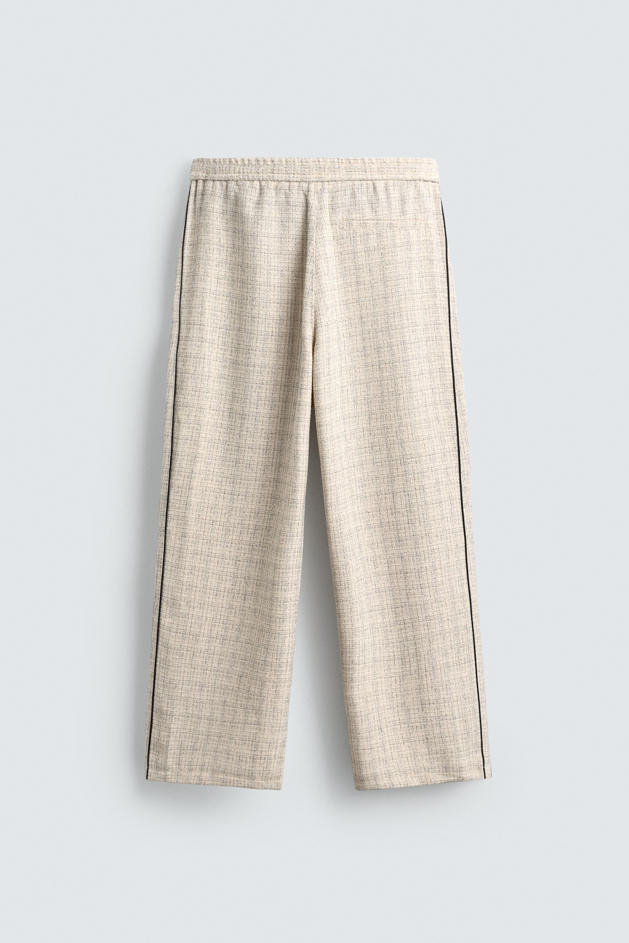 CONTRAST STRIPE TEXTURED JOGGER PANTS
