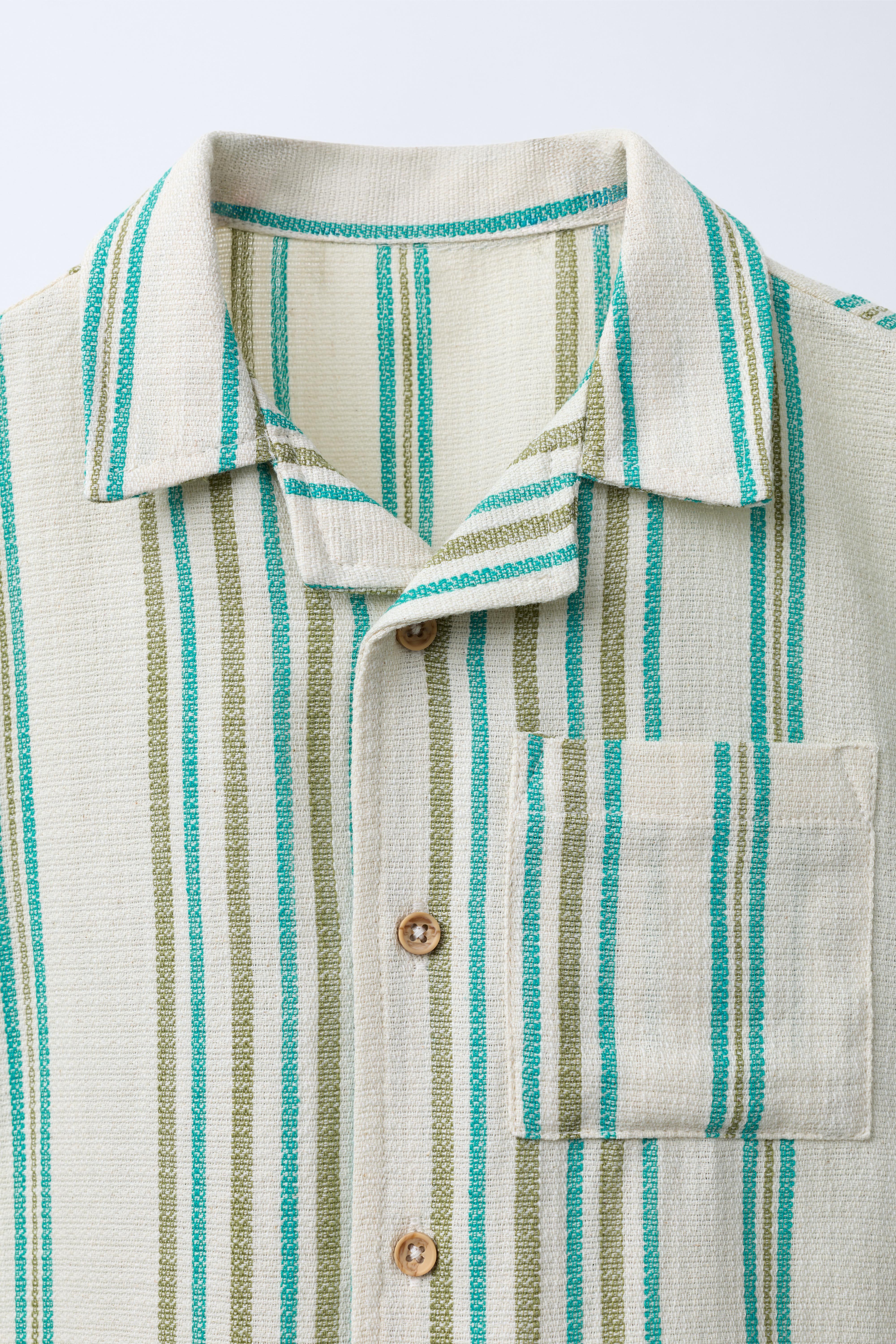 TEXTURED STRIPED SHIRT