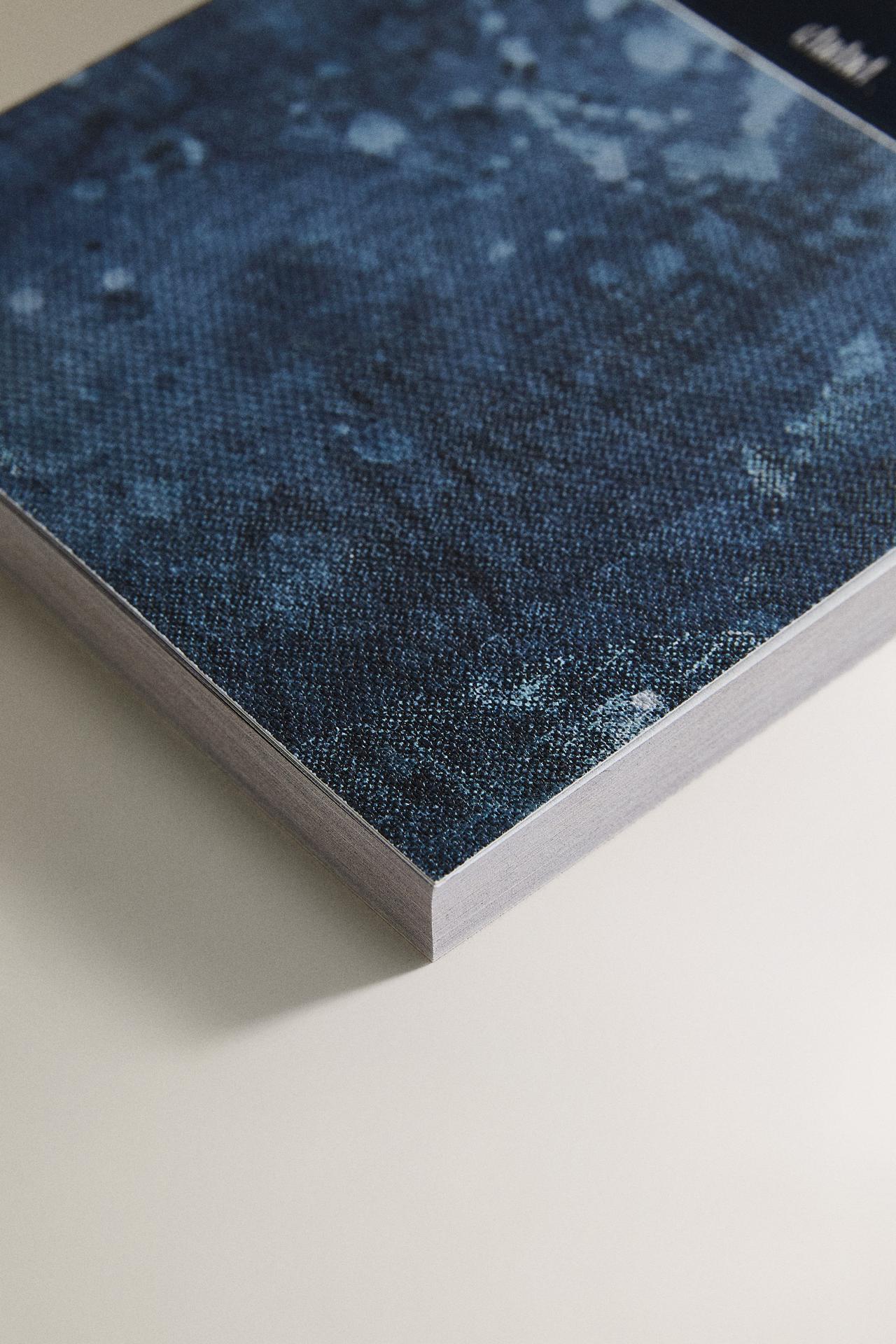 NEW YORK CITY GUIDE CABANA BOOK (ENGLISH) — Blue