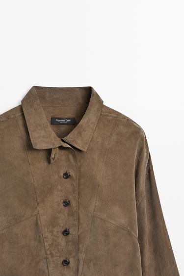 Flowing shirt with stand collar and bib detail — Black gold 2