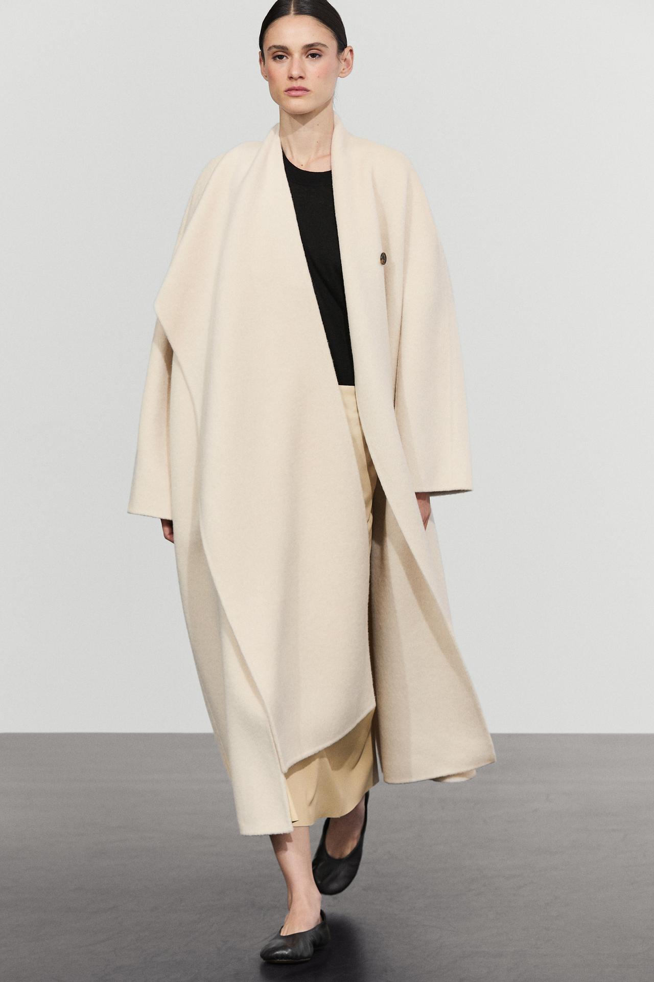 100% wool long coat with scarf — Oyster-white