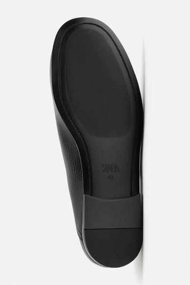 MOCASSINS EN CUIR - Noir de Zara - Image 5