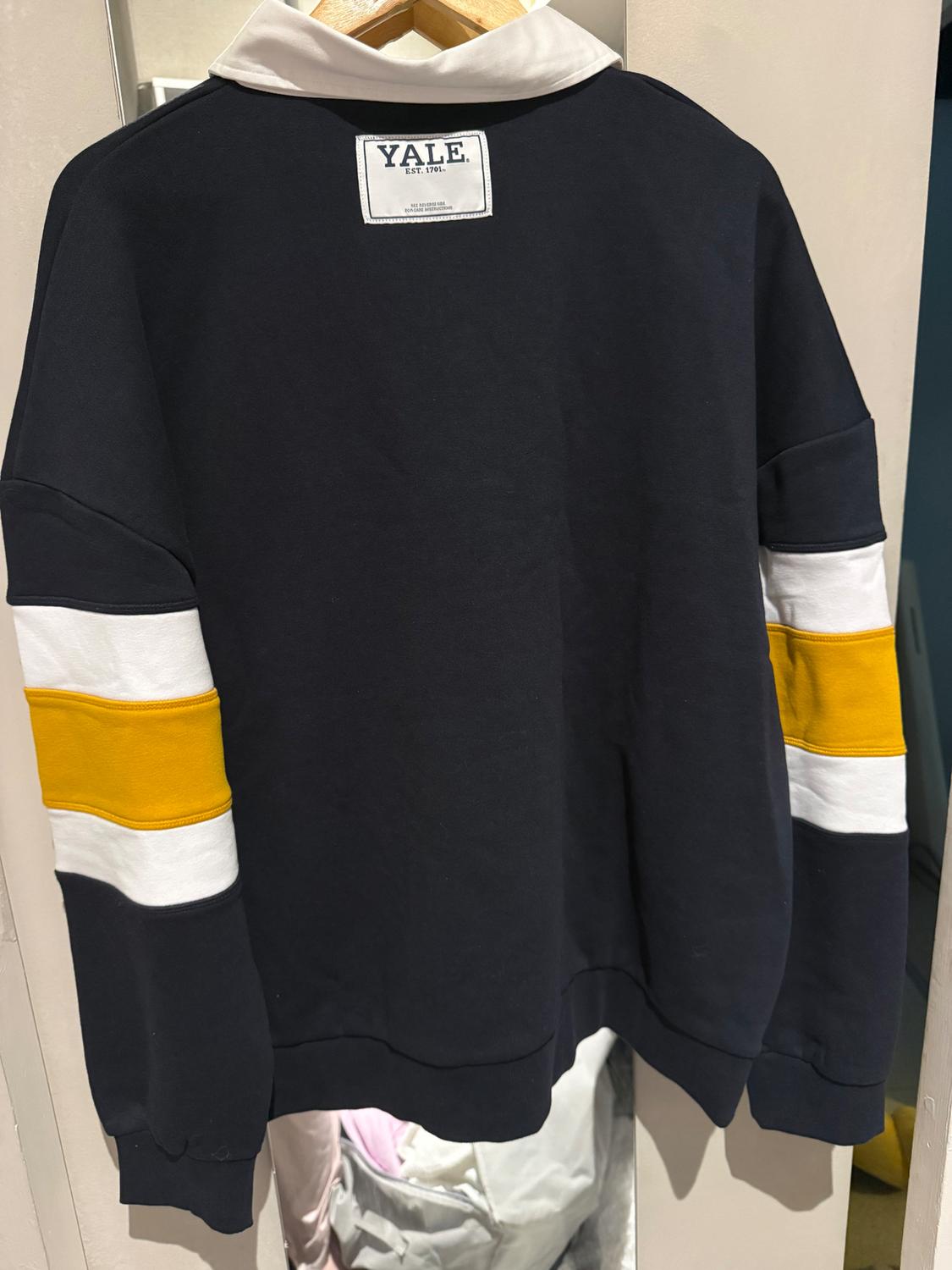 YALE™ POLO NECK SWEATSHIRT - Image 5