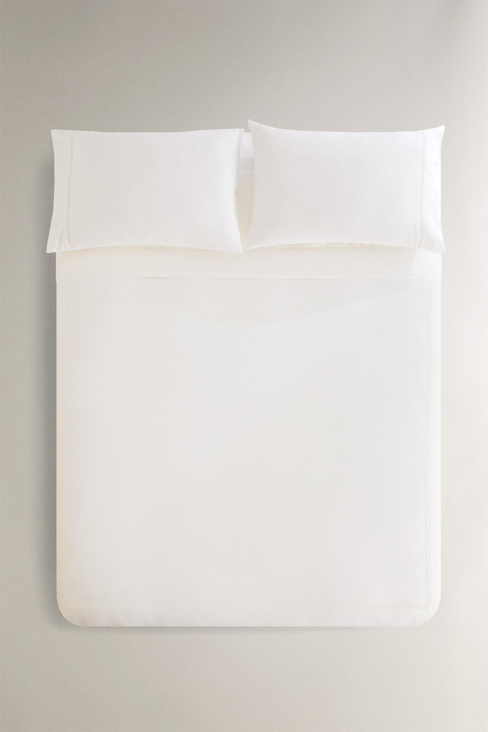 HOUSSE DE COUETTE SATIN BRODERIE JOUR ÉCHELLE