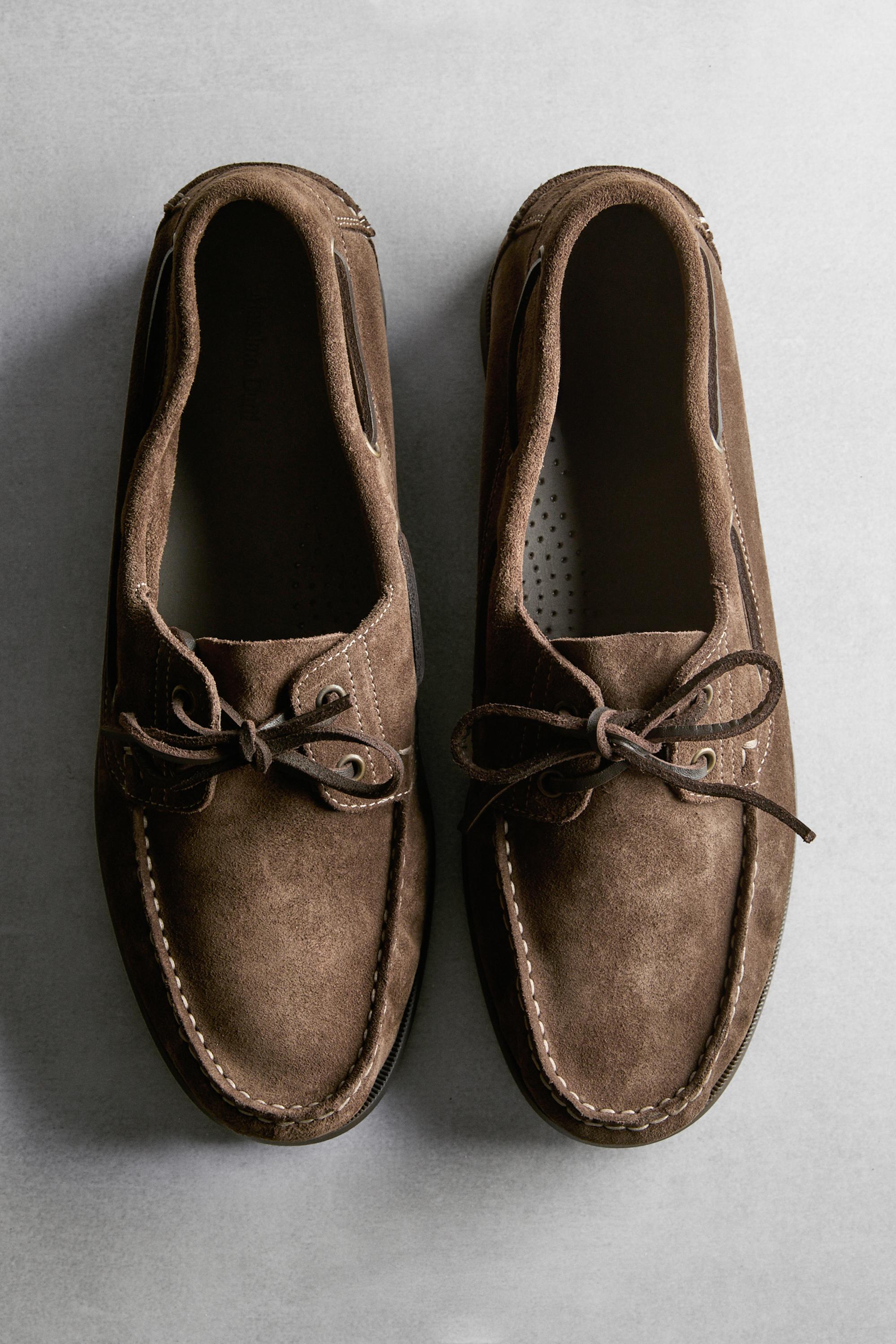 Leather deck shoes — Stone Gray