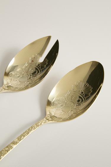 ENGRAVED STEEL SALAD FLATWARE SET (SET OF 2) — Soft gold 2