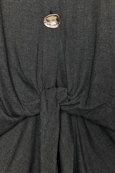 CHEMISE NŒUD BOUTONS MÉTALLIQUES - Gris foncé de Zara - Image 6