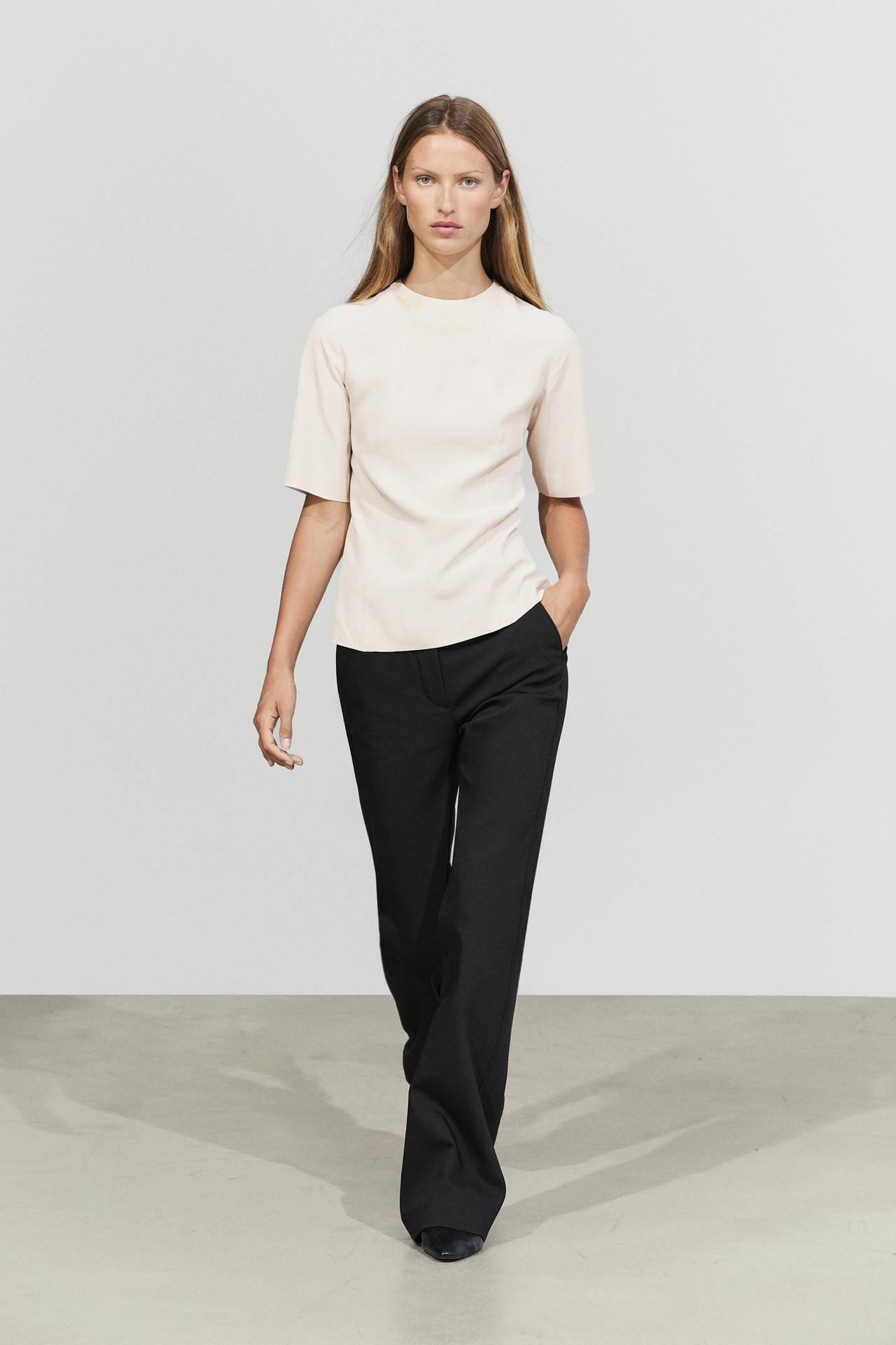 Flowing elbow-length sleeve top — Ecru