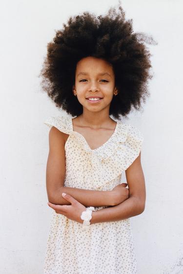 СУКНЯ З КВІТКОВИМ ПРИНТОМ І ВОЛАНАМИ - Перлинно-сірий Zara