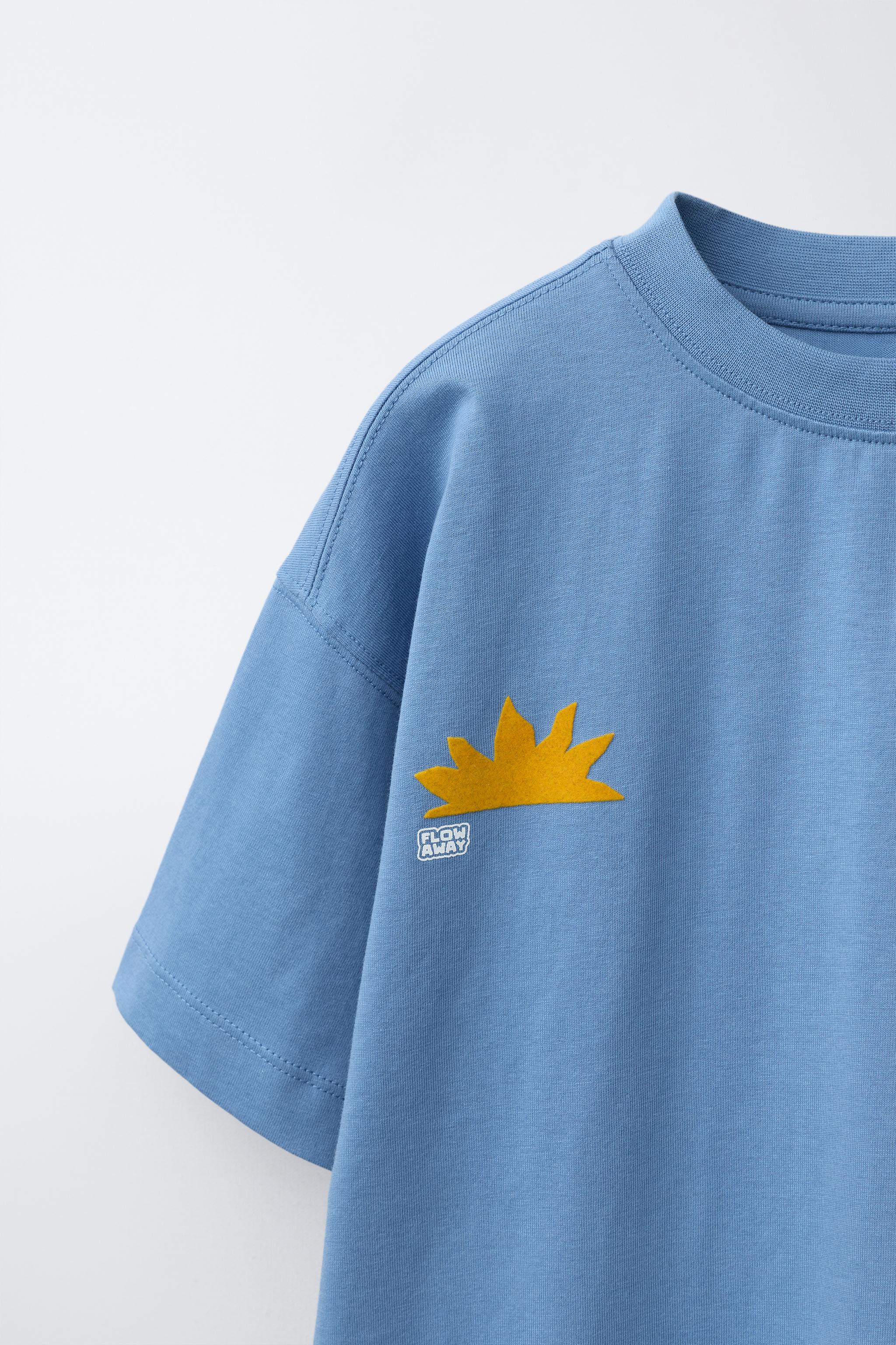 GRAPHIC PRINT T-SHIRT