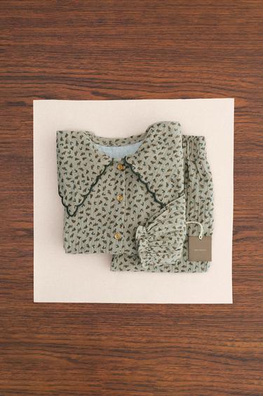 Zara ZARA TIMELESS - PIDŽAMA-KOŠULJA SA CVETNIM DEZENOM – smeđa / sivkasto-smeđa – Slika 0