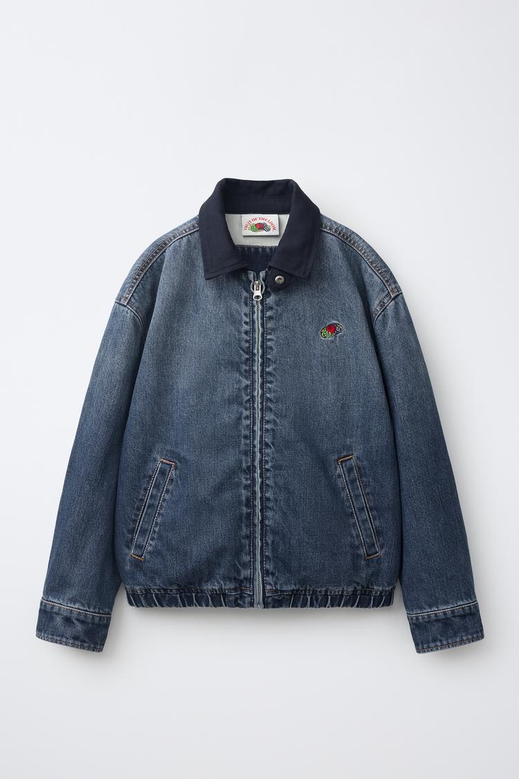 CAZADORA DENIM BORDADO FRUIT OF THE LOOM™