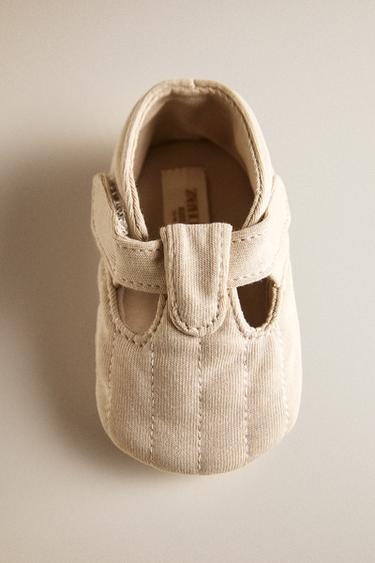 Zara SANDAL-STYLE BOOTIES - Off White