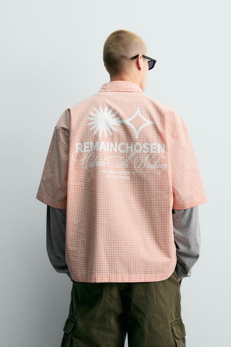 Camisa de corte boxy con estampado de eslogan 3