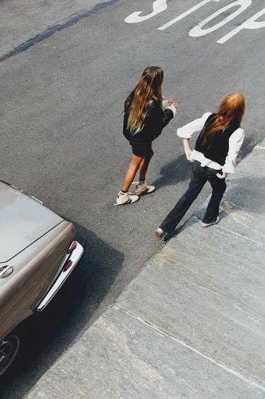 Zara BEADED VELVET VEST - Black