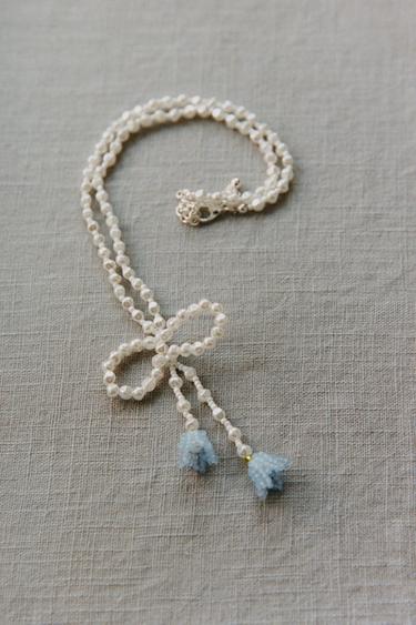 FAUX PEARL AND FLOWER BEAD NECKLACE - White by Zara