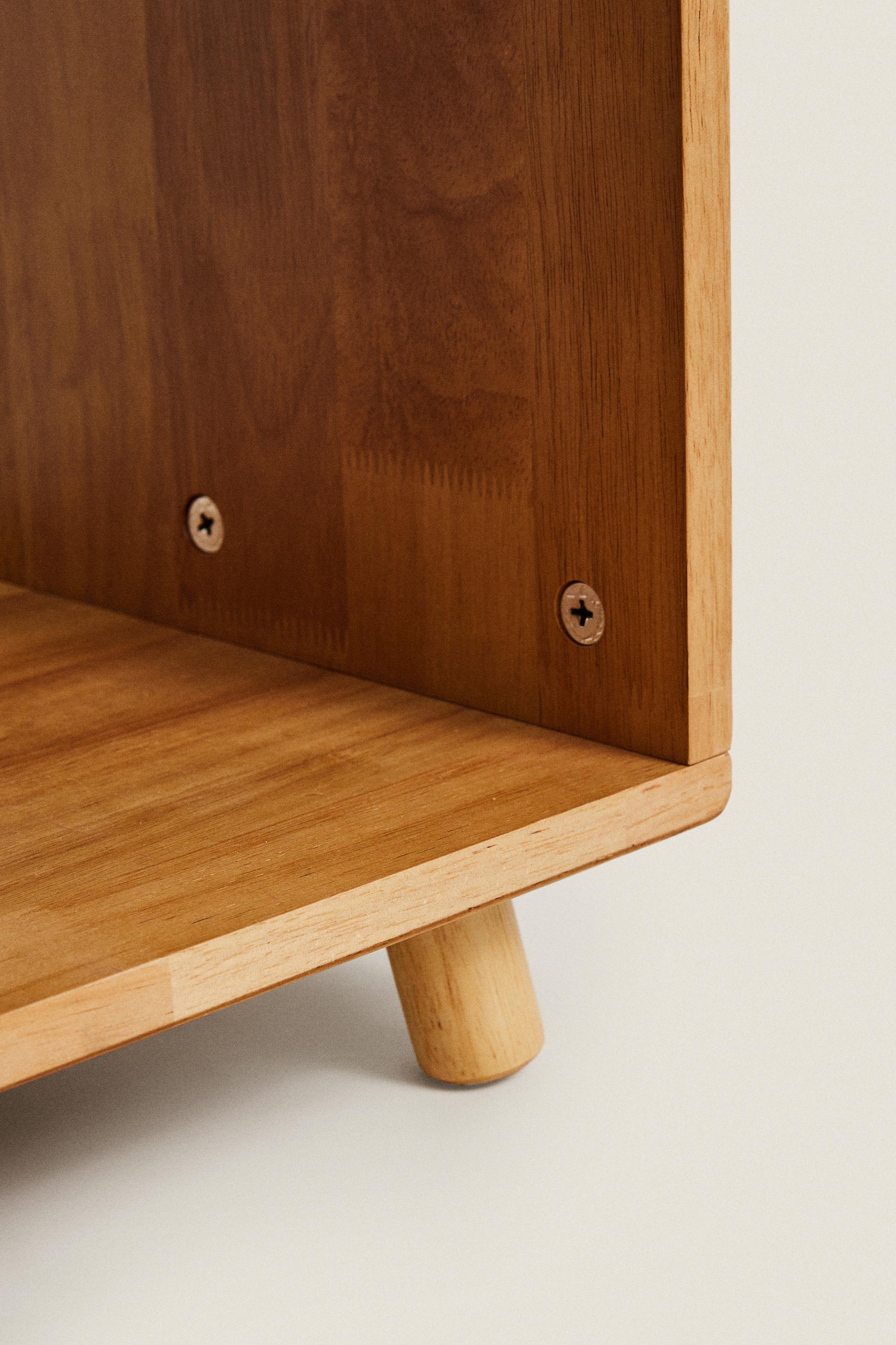 ウッド ベッドサイド テーブル - ライトベージュ | ZARA Japan / 日本