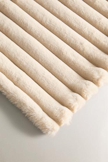 DECORATIVE FAUX FUR THROW - Beige by Zara - Image 1