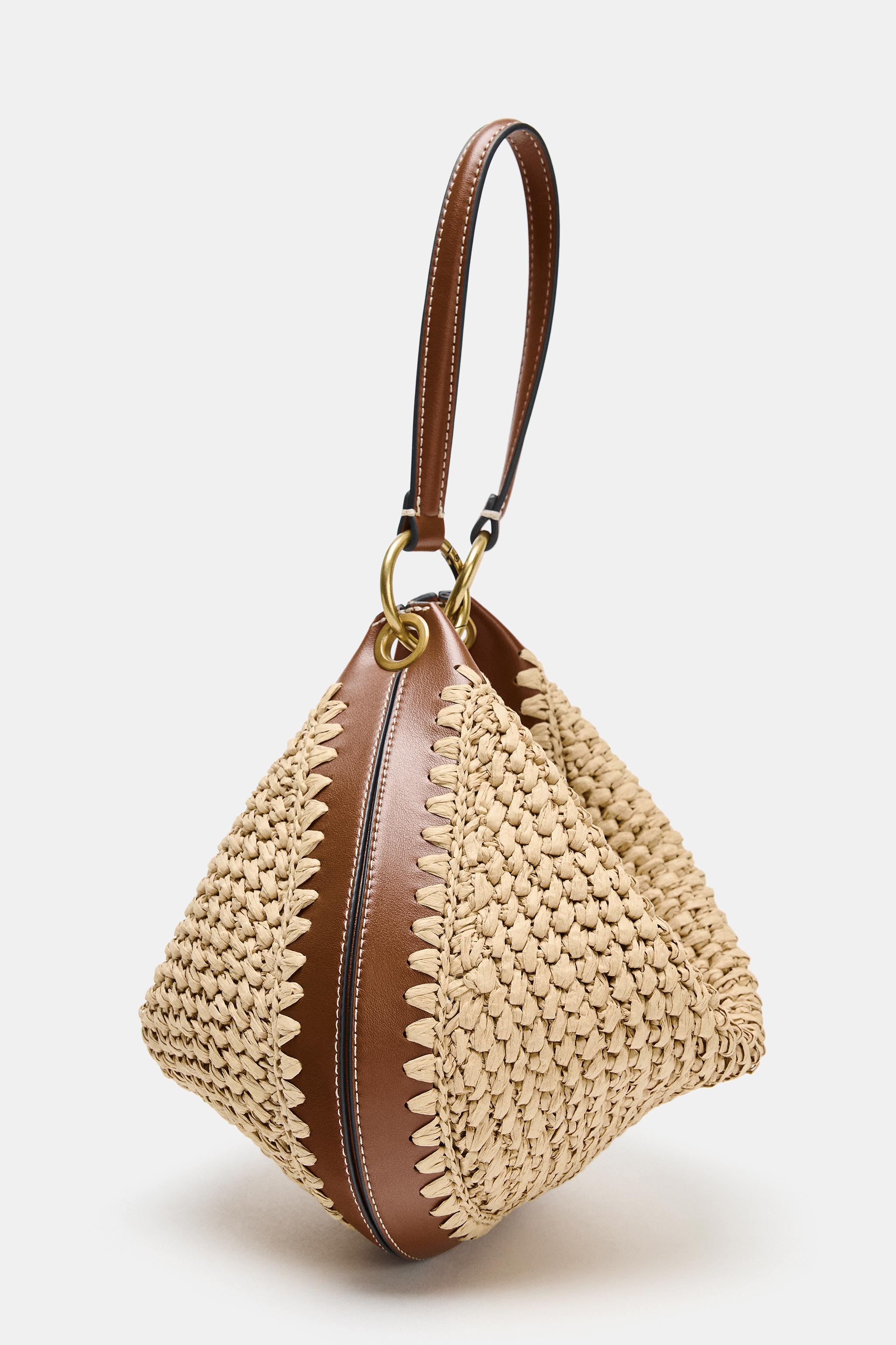 MULTI-POSITION BUCKET BAG