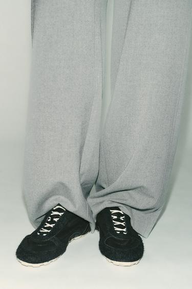SOFT RUNNING SHOES - Black by Zara
