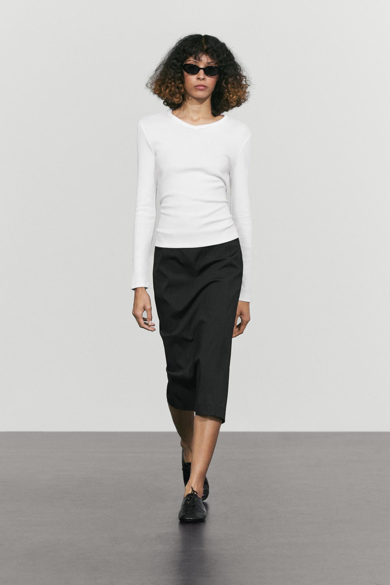 100% cotton V-neck long sleeve T-shirt — Oyster-white