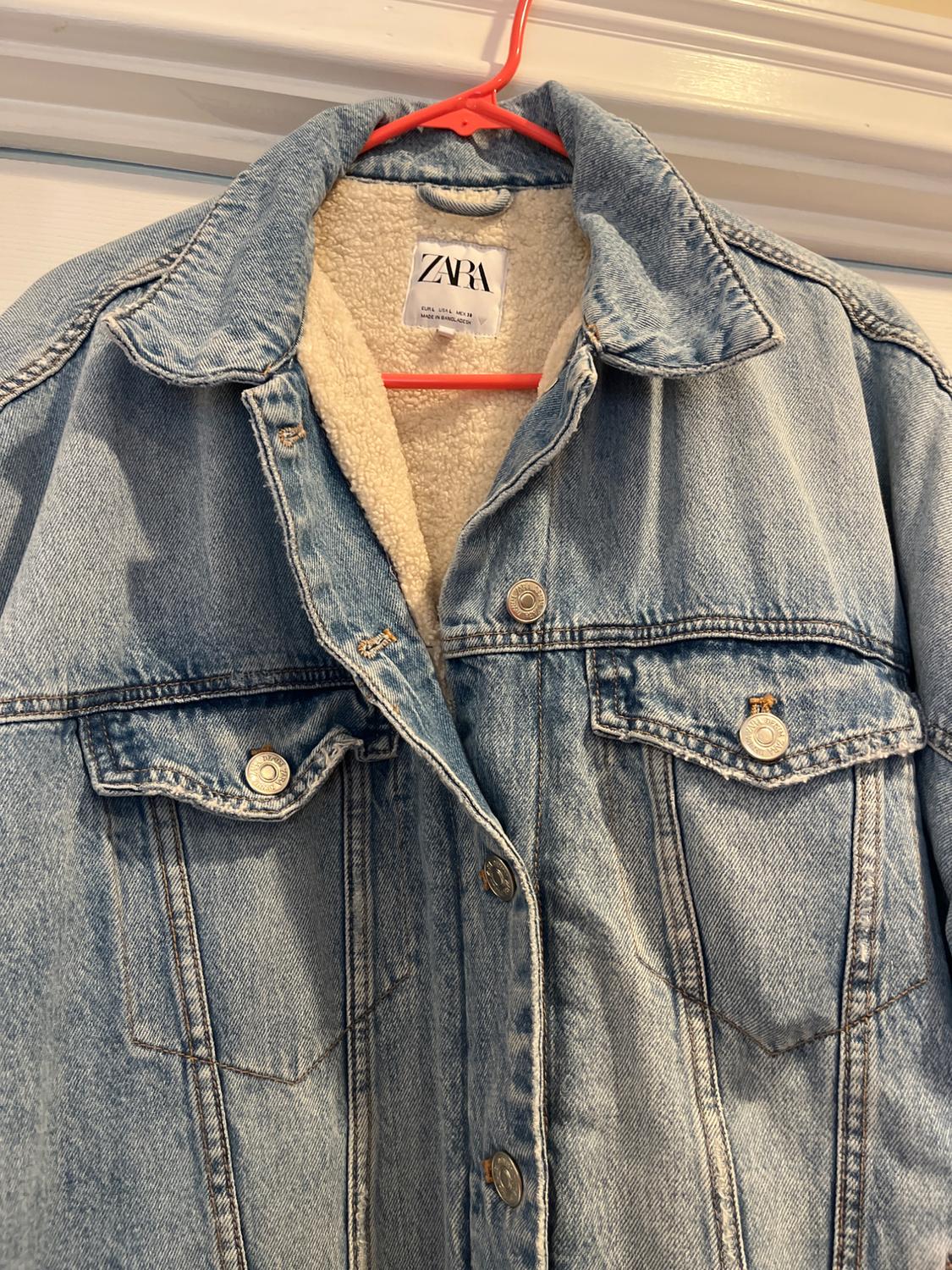 JEAN JACKET WITH SHERPA LINING - Image 3