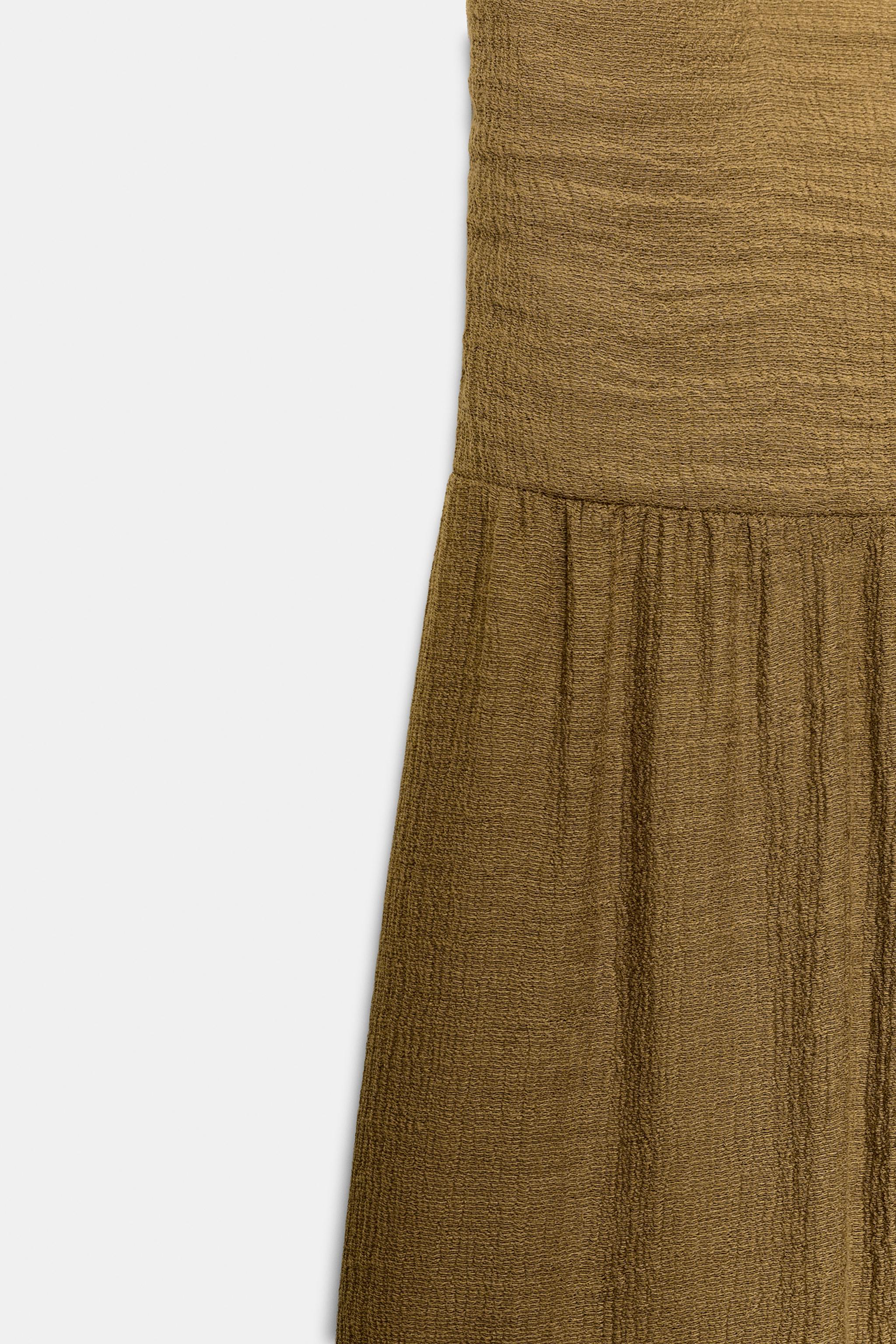 VOLUMINOUS CUT PANTS