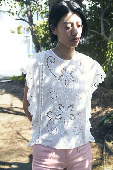 ZW COLLECTION EMBROIDERED ROMANTIC BLOUSE - Ecru by Zara