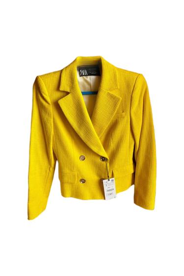 BLAZER AMARILLA