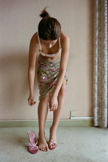 METALLIC THREAD BEAD SKIRT - Beige-pink by Zara