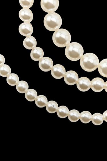 PACK OF 3 PEARL NECKLACES - 109 by Zara