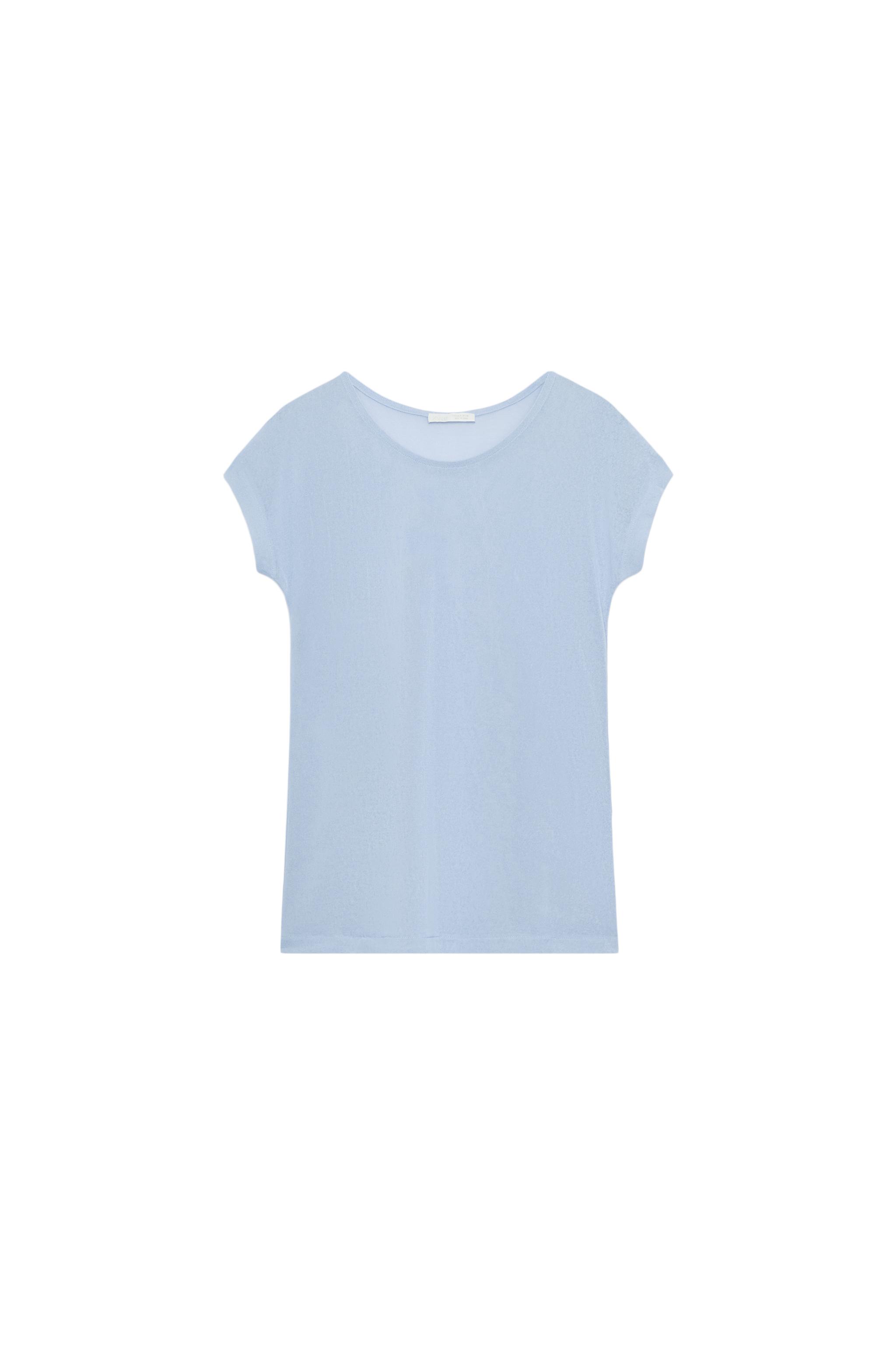 CAMISETA SEMITRANSPARENTE